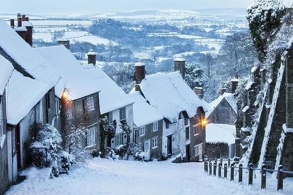 Gold Hill in Winter, Shaftesbury, Dorset, England