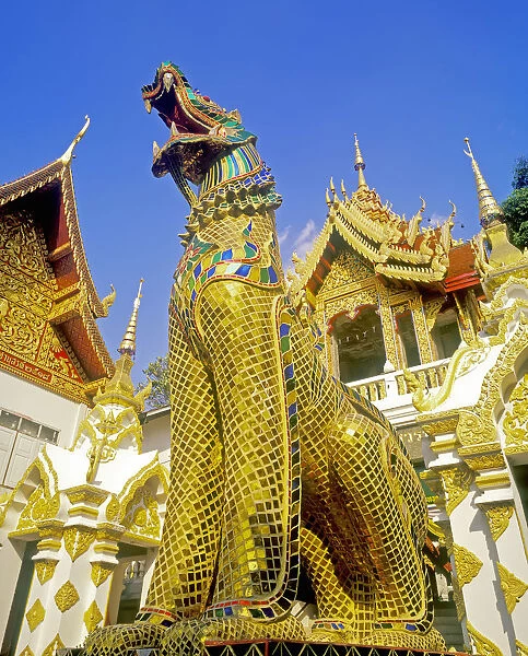 Golden lion, Wat phrathat Doi Suthep, Chiang Mai, Thailand, Asia