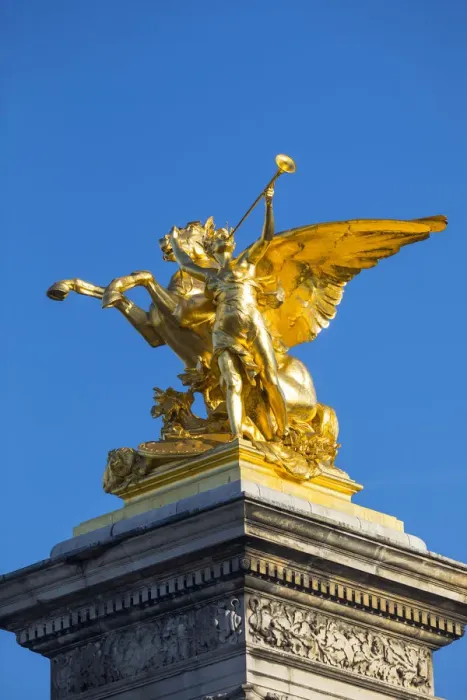 Framed Print : Golden statue on the Pont Alexandre III, Paris, France Framed Print : Golden statue on the Pont Alexandre III, Paris, France