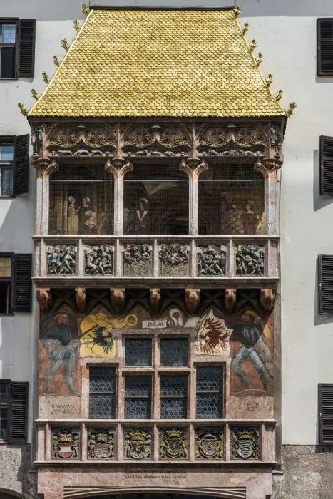 Framed Print : Goldenes Dachl, Innsbruck, Tyrol, Austria Framed Print : Goldenes Dachl, Innsbruck, Tyrol, Austria