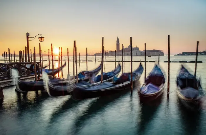 Framed Print : Goldolas on the lagoon at sunrise, with San Giorgio Maggiore in the background, San Marco, Venice, Italy Framed Print : Goldolas on the lagoon at sunrise, with San Giorgio Maggiore in the background, San Marco, Venice, Italy