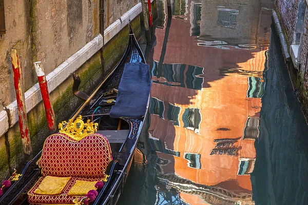 Gondola on a canal in Venice, Vento, Italy