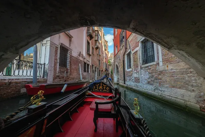 Framed Print : A gondola ride in Venice, navigating through the small canals of the city centre. Venice, Italy Framed Print : A gondola ride in Venice, navigating through the small canals of the city centre. Venice, Italy