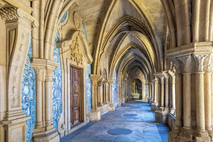 Framed Print : Gothic Cloisters with Baroque Azulejos, Porto Cathedral, Porto, Portugal, Southern Europe Framed Print : Gothic Cloisters with Baroque Azulejos, Porto Cathedral, Porto, Portugal, Southern Europe