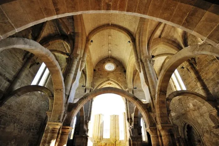 Framed Print : Gothic interior of the Santa Clara a Velha monastery. Coimbra, Portugal Framed Print : Gothic interior of the Santa Clara a Velha monastery. Coimbra, Portugal