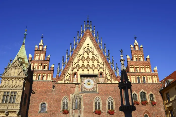 Framed Print : The gothic Old Town Hall (Stary Ratusz) at the Rynek (Market Square). Wroclaw, Poland