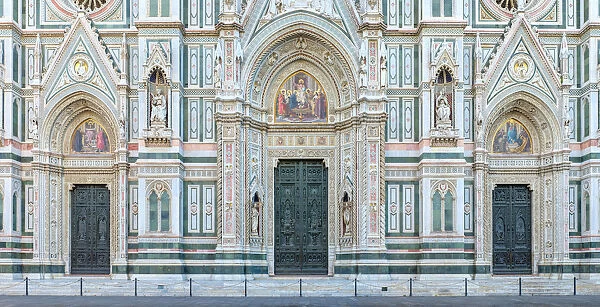 Gothic Revival facade of Florence Cathedral (Duomo di Firenze)