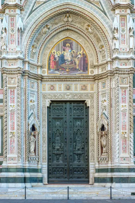 Framed Print : Gothic Revival facade of Florence Cathedral (Duomo di Firenze) Framed Print : Gothic Revival facade of Florence Cathedral (Duomo di Firenze)