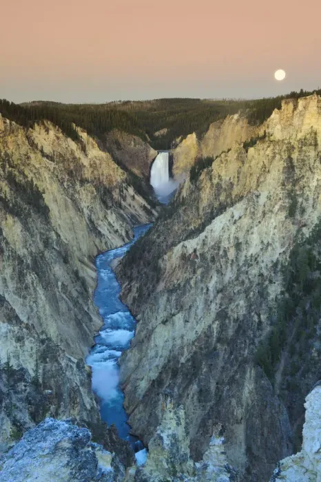 Framed Print : Grand Canyon of the Yellowstone and Yellowstone Falls, Yellowstone National Park, Wyoming Framed Print : Grand Canyon of the Yellowstone and Yellowstone Falls, Yellowstone National Park, Wyoming