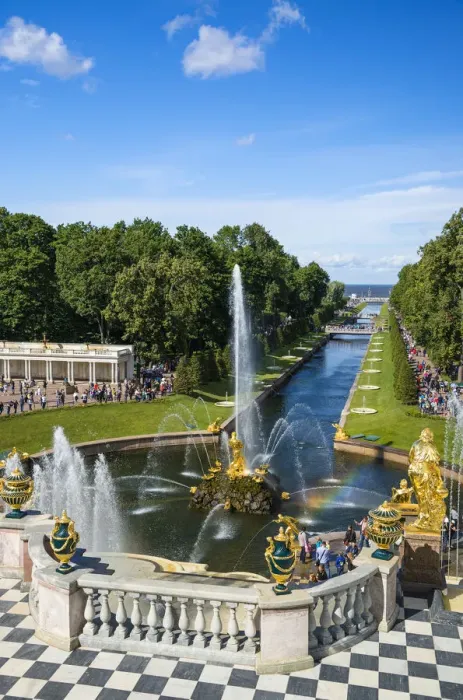 Framed Print : The Grand Cascade of the Peterhof Palace, Petergof, Saint Petersburg, Russia Framed Print : The Grand Cascade of the Peterhof Palace, Petergof, Saint Petersburg, Russia