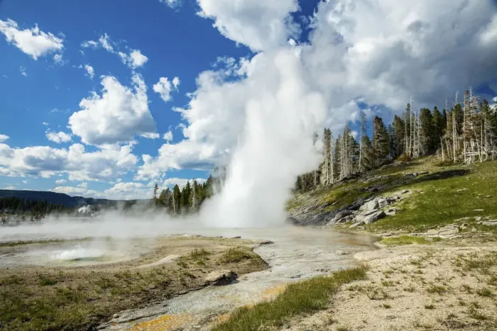 Framed Print : Grand Geyser, Upper Geyser Basin, Yellowstone National Park, Wyoming, USA Framed Print : Grand Geyser, Upper Geyser Basin, Yellowstone National Park, Wyoming, USA