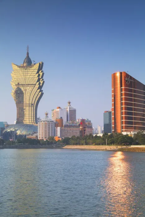 Framed Print : Grand Lisboa and Wynn Hotel and Casino, Macau, China Framed Print : Grand Lisboa and Wynn Hotel and Casino, Macau, China