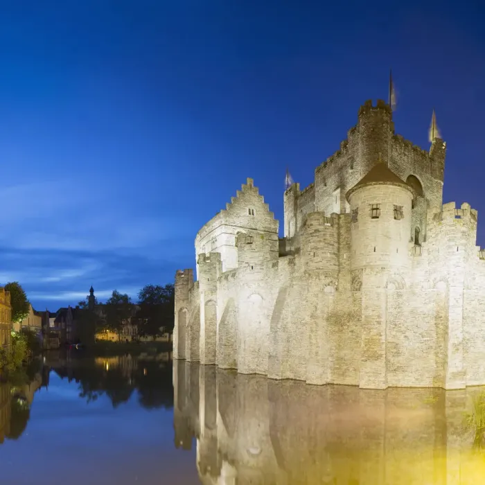 Framed Print : Gravensteen (Castle of the Counts) at dusk, Ghent, Flanders, Belgium Framed Print : Gravensteen (Castle of the Counts) at dusk, Ghent, Flanders, Belgium