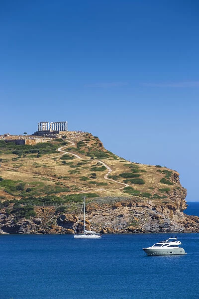 Greece, Attica, Cape Sounion, Sounio bay and the Temple of Poseidon