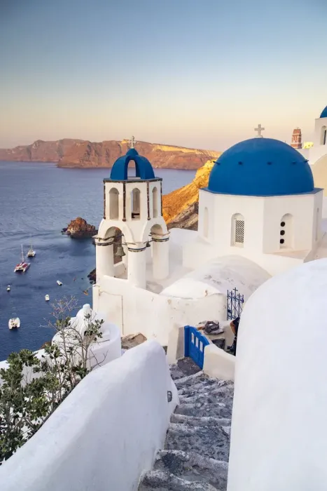 Framed Print : Greece, Cyclades Islands, Santorini (Thira), Ia (Oia) and Santorini Caldera Framed Print : Greece, Cyclades Islands, Santorini (Thira), Ia (Oia) and Santorini Caldera