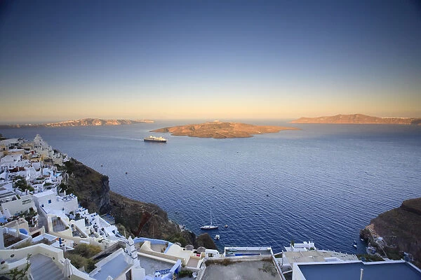 Greece, Cyclades, Santorini, Fira (Thira), view of Santorini Caldera