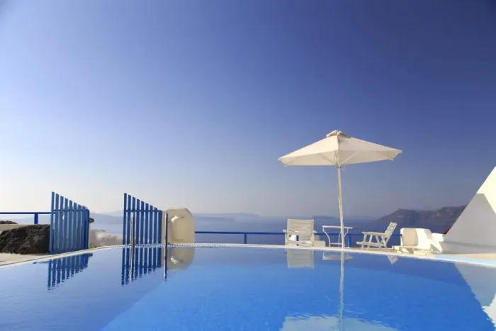 Framed Print : Greece, Cyclades, Santorini, Firostefani, Luxury Accomodation with infinity pool