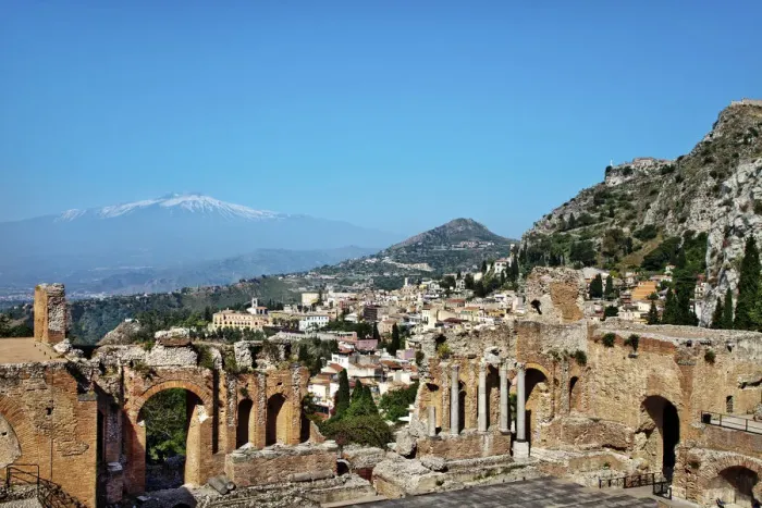 Framed Print : The Greek theatre and Mount Etna, Taormina, Sicily, Italy