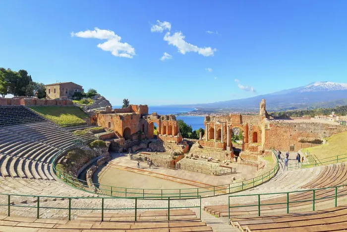 Framed Print : The Greek theatre, Taormina, Sicily, Italy Framed Print : The Greek theatre, Taormina, Sicily, Italy