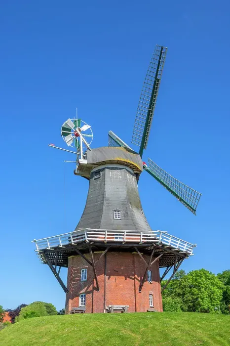 Framed Print : Green mill at Greetsiel, Krummhorn, East Frisia, Lower Saxony, Germany Framed Print : Green mill at Greetsiel, Krummhorn, East Frisia, Lower Saxony, Germany