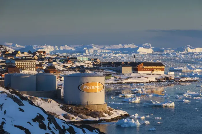 Framed Print : Greenland, Disko Bay, Ilulissat, town view, sunset Framed Print : Greenland, Disko Bay, Ilulissat, town view, sunset