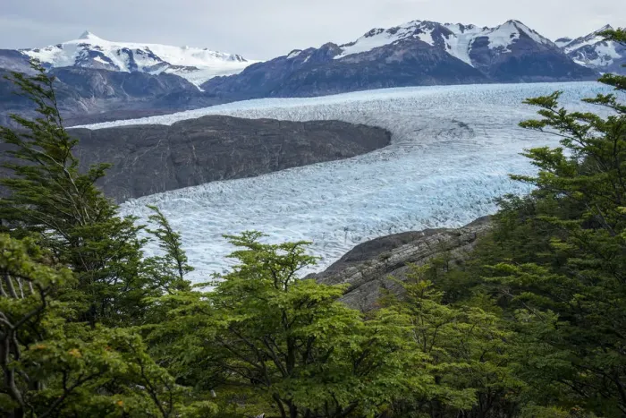Framed Print : Grey Glacier surrounded by mountains, Torres del Paine National Park, Magallanes Region Framed Print : Grey Glacier surrounded by mountains, Torres del Paine National Park, Magallanes Region