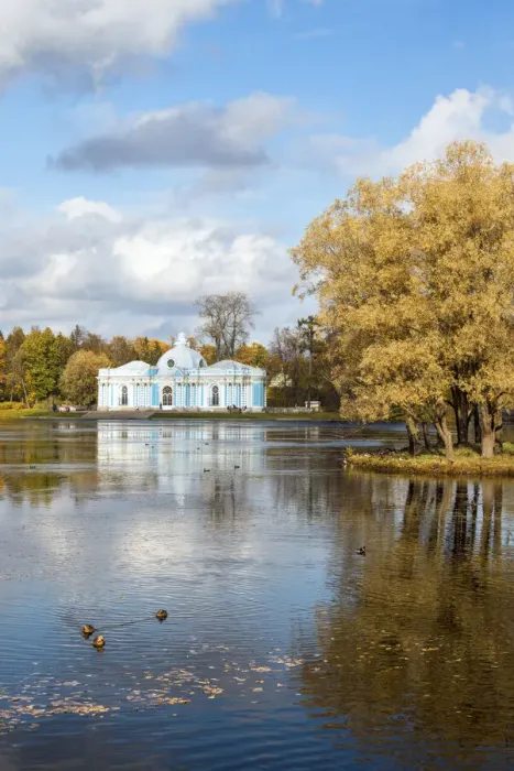 Framed Print : Grotto Pavilion reflected in the Great Pond, Catherine Park, Pushkin (Tsarskoye Selo) Framed Print : Grotto Pavilion reflected in the Great Pond, Catherine Park, Pushkin (Tsarskoye Selo)