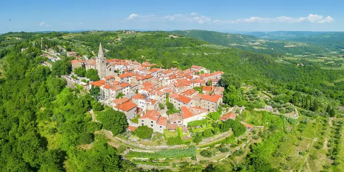 Framed Print : Groznjan, Istria, Croatia Framed Print : Groznjan, Istria, Croatia