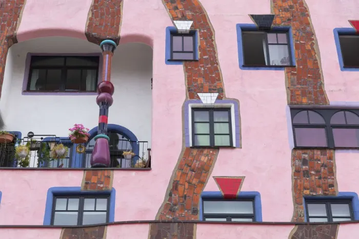 Framed Print : Grune Zitadelle (designed by Friedensreich Hundertwasser), Magdeburg, Saxony-Anhalt Framed Print : Grune Zitadelle (designed by Friedensreich Hundertwasser), Magdeburg, Saxony-Anhalt