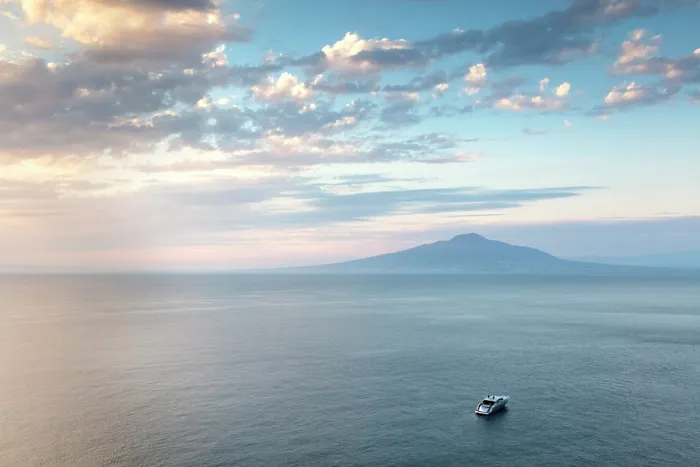Framed Print : Gulf of Naples at sunset with Mt Vesuvius in the distance, Amalfi Coast, Campania, Italy Framed Print : Gulf of Naples at sunset with Mt Vesuvius in the distance, Amalfi Coast, Campania, Italy