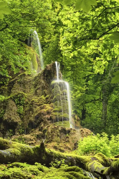 Framed Print : Gutersteiner Waterfall, Bad Urach, Swabian Jura, Baden-Wurttemberg, Germany Framed Print : Gutersteiner Waterfall, Bad Urach, Swabian Jura, Baden-Wurttemberg, Germany