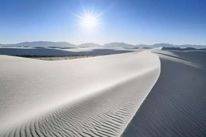 Framed Print : Gypsum desert White Sands - USA, New Mexico, Otero, White Sands - Chihuahua Desert Framed Print : Gypsum desert White Sands - USA, New Mexico, Otero, White Sands - Chihuahua Desert