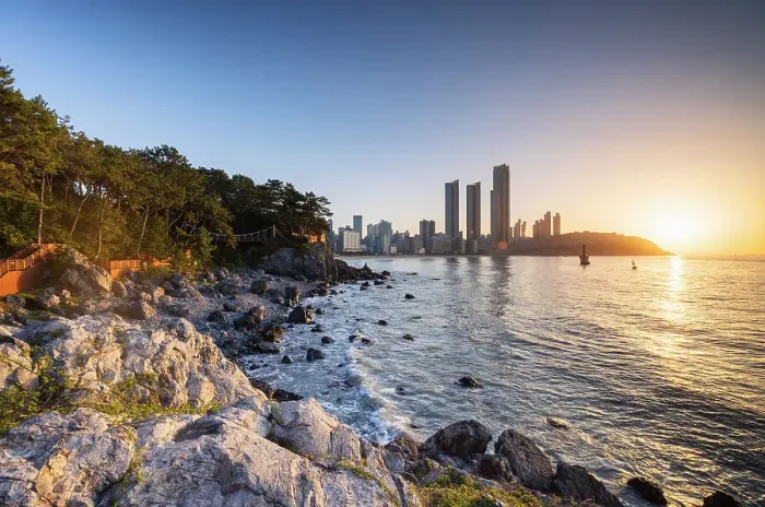 Framed Print : Haeundae Beach at sunrise, Busan, South Korea Framed Print : Haeundae Beach at sunrise, Busan, South Korea
