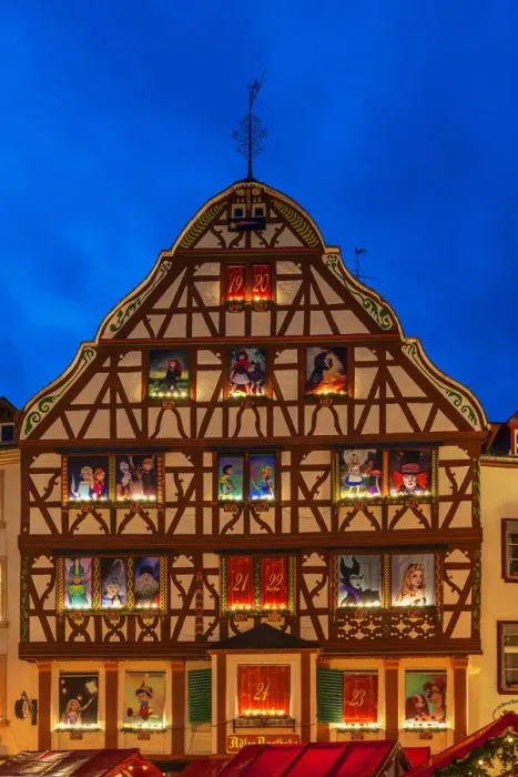 Framed Print : Half-timbered house with Advent calendar decoration, Bernkastel-Kues, Rhineland-Palatinate