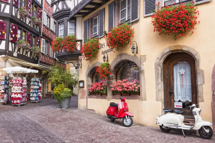 Framed Print : Half-timbered houses in the old town of Colmar, Alsatian Wine Route, France
