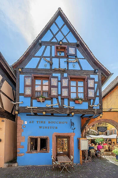 Half-timbered houses at Riquewihr, Haut-Rhin, Alsace, Alsace-Champagne-Ardenne-Lorraine, Grand Est, France