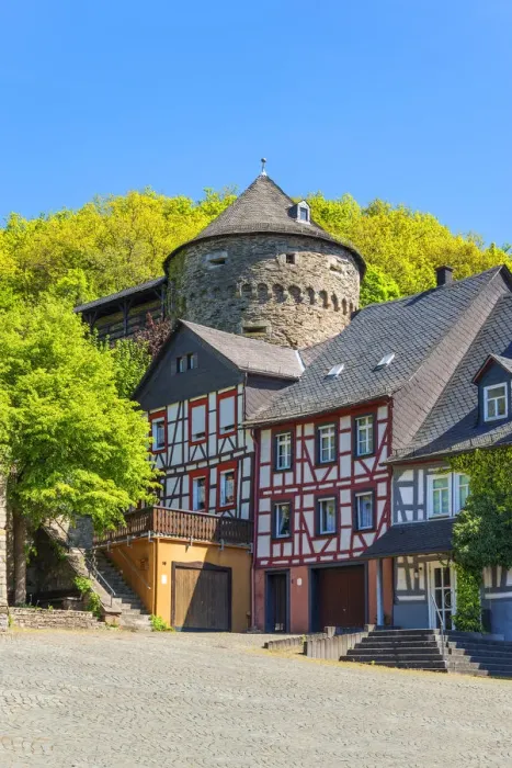 Framed Print : Half-timbered houses with Schinderhannes tower at Herrstein, Hunsruck, Rhineland-Palatinate, Germany Framed Print : Half-timbered houses with Schinderhannes tower at Herrstein, Hunsruck, Rhineland-Palatinate, Germany