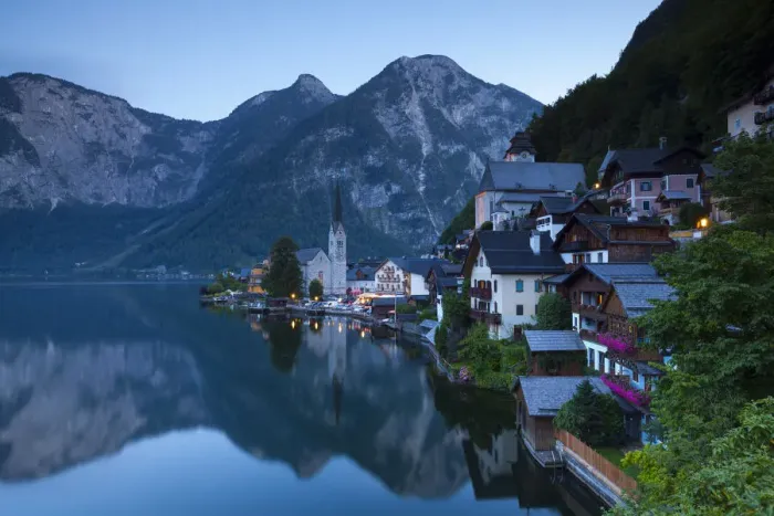 Framed Print : Hallstatt, Hallstattersee, Oberosterreich, Upper Austria, Austria Framed Print : Hallstatt, Hallstattersee, Oberosterreich, Upper Austria, Austria