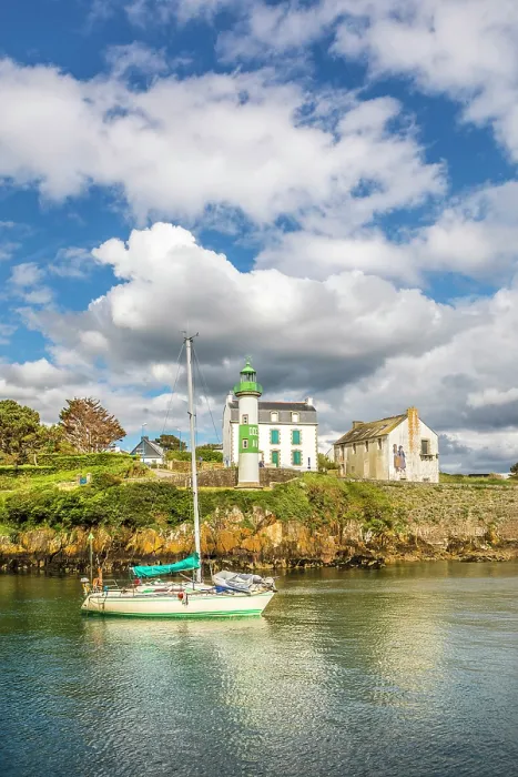 Framed Print : The harbor bay with the green lighthouse of Doelan, Clohars-Carnoet, Finistere, Brittany, France Framed Print : The harbor bay with the green lighthouse of Doelan, Clohars-Carnoet, Finistere, Brittany, France