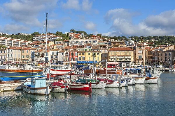 Harbor of Cassis, Bouches-du-Rhone, Provence-Alpes-Cote d'Azur, France