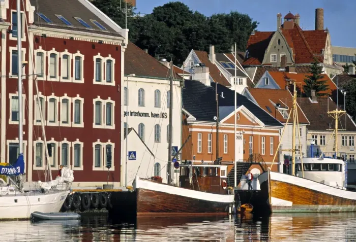 Framed Print : Harbour & Gamle Stavanger, Norway Framed Print : Harbour & Gamle Stavanger, Norway