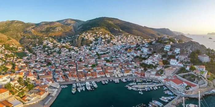 Framed Print : Harbour of Hydra Town, Hydra (Ydra), Saronic Islands, Greece Framed Print : Harbour of Hydra Town, Hydra (Ydra), Saronic Islands, Greece