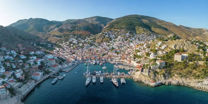 Framed Print : Harbour of Hydra Town, Hydra (Ydra), Saronic Islands, Greece Framed Print : Harbour of Hydra Town, Hydra (Ydra), Saronic Islands, Greece