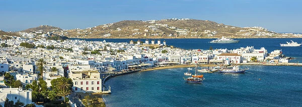 Harbour in Mykonos Town, Mykonos, Cyclade Islands, Greece