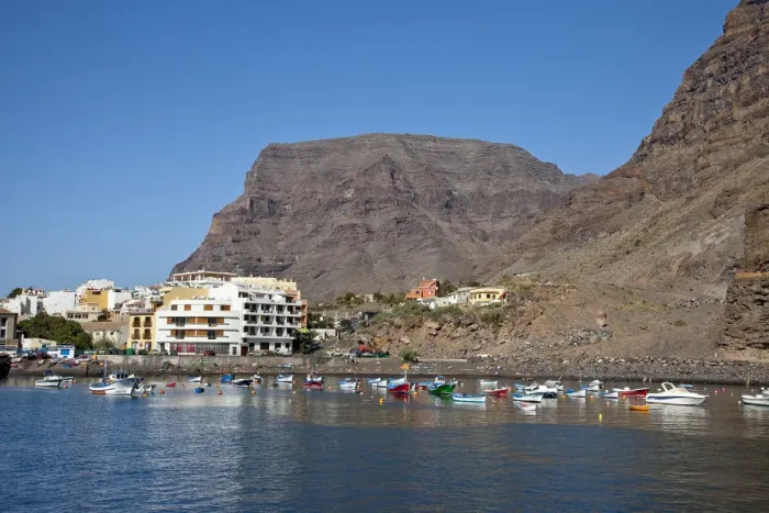 Framed Print : Harbour, Playa de Vueltas, Valle Gran Rey, La Gomera, Canary Islands, Spain Framed Print : Harbour, Playa de Vueltas, Valle Gran Rey, La Gomera, Canary Islands, Spain