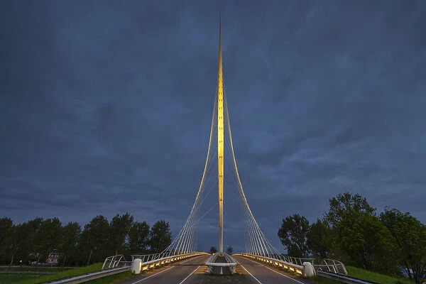 The Harp Bridge, (Santiago Calatrava Architect), Hoofddorp, Holland, Netherlands