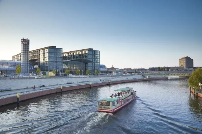 Framed Print : Hauptbahnhof (Main railway station) and River Spree, Berlin, Germany Framed Print : Hauptbahnhof (Main railway station) and River Spree, Berlin, Germany