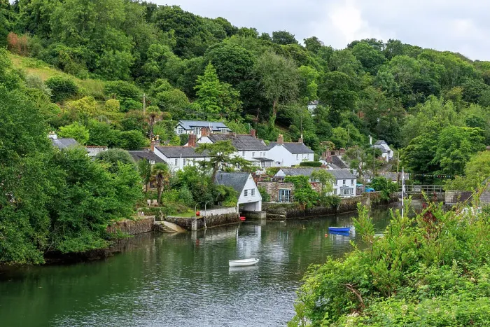 Framed Print : Helford, Cornwall, England, UK Framed Print : Helford, Cornwall, England, UK