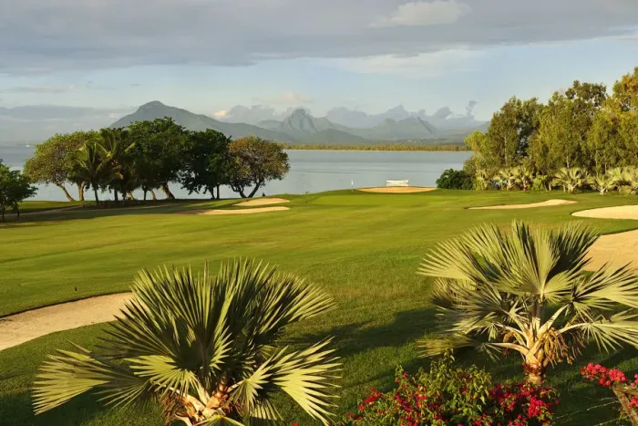 Framed Print : Heritage Golf Course at Le Morne Brabant, Mauritius, Indian Ocean Framed Print : Heritage Golf Course at Le Morne Brabant, Mauritius, Indian Ocean