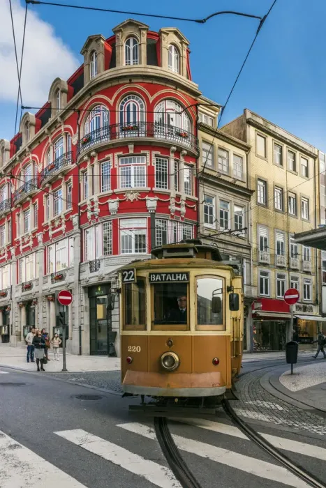 Framed Print : Heritage tram in Porto, Portugal Framed Print : Heritage tram in Porto, Portugal